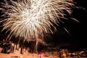 Résidence Gentiannes - Appart exceptionnel sur les pistes départ ski aux pieds du balcon MAE-9681
